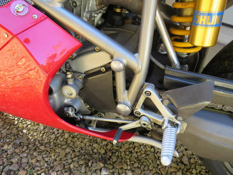 Immagine 16/47 di Ducati DUMMY (2003)