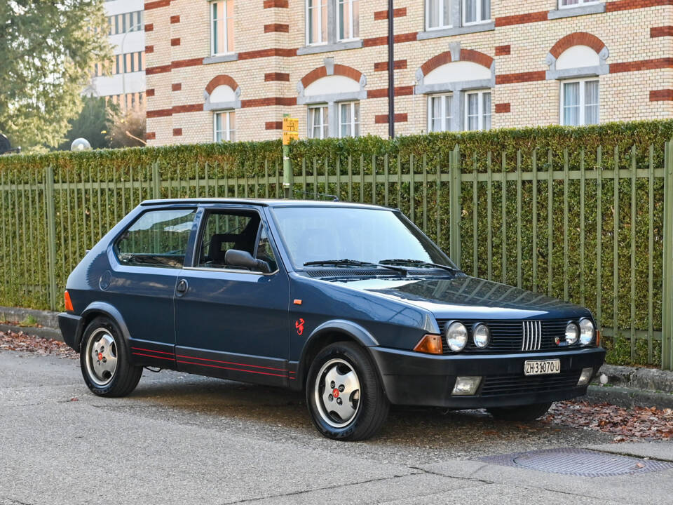 Image 2/33 of FIAT Ritmo 130 TC Abarth (1986)