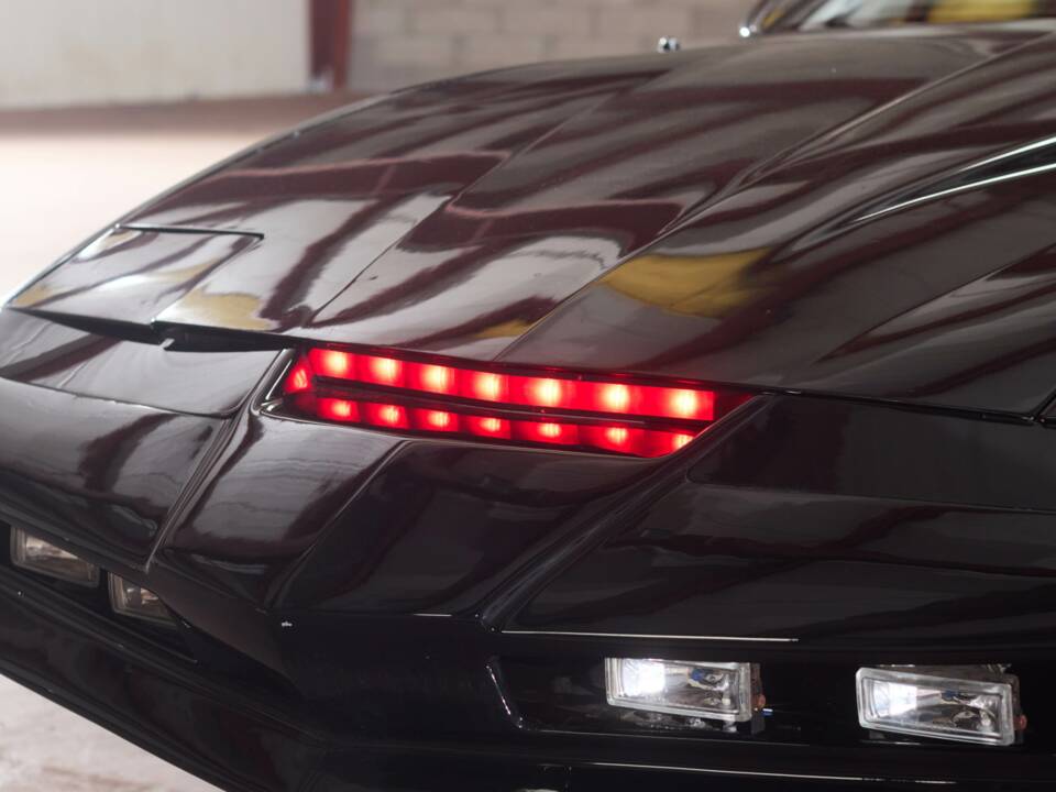 Obraz 42/63 pojazdu Pontiac Firebird TransAm (1984)