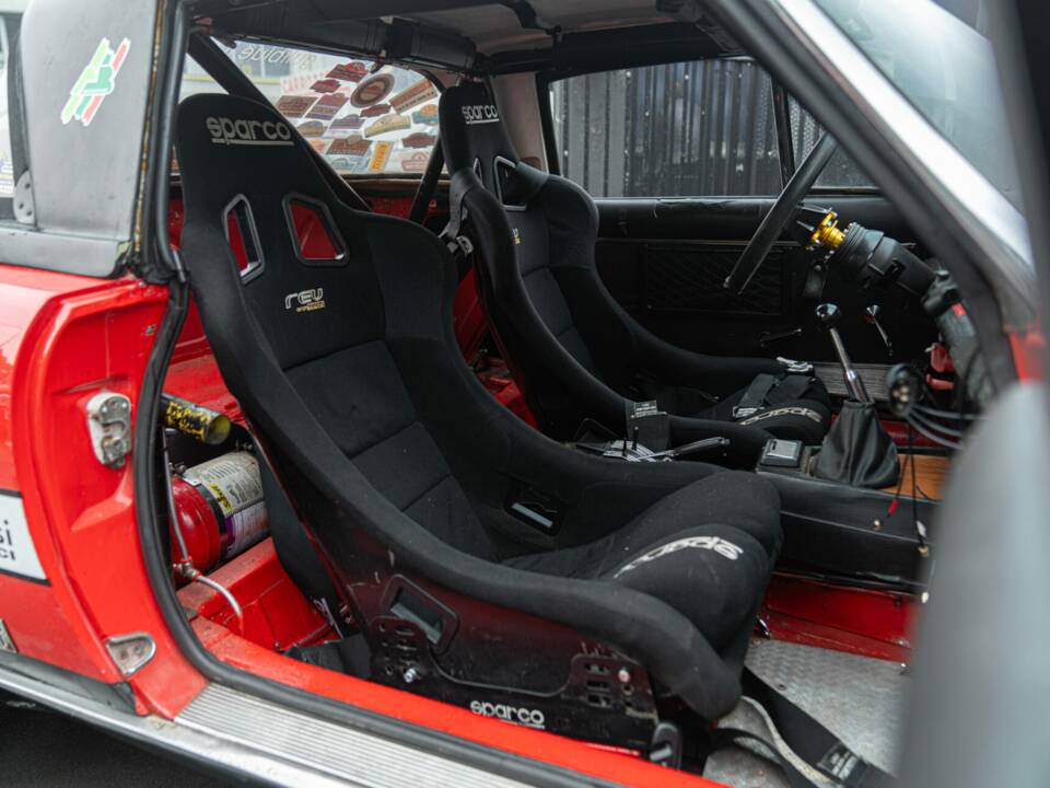 Imagen 35/50 de FIAT 124 Sport Coupe (1974)