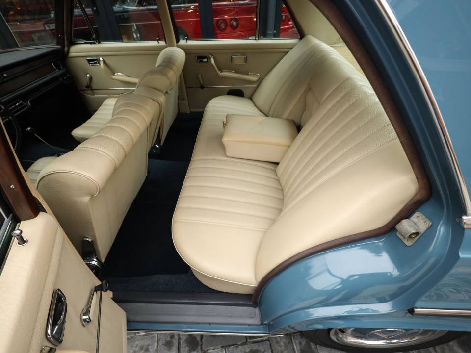 Afbeelding 6/76 van Mercedes-Benz 280 SE (1968)