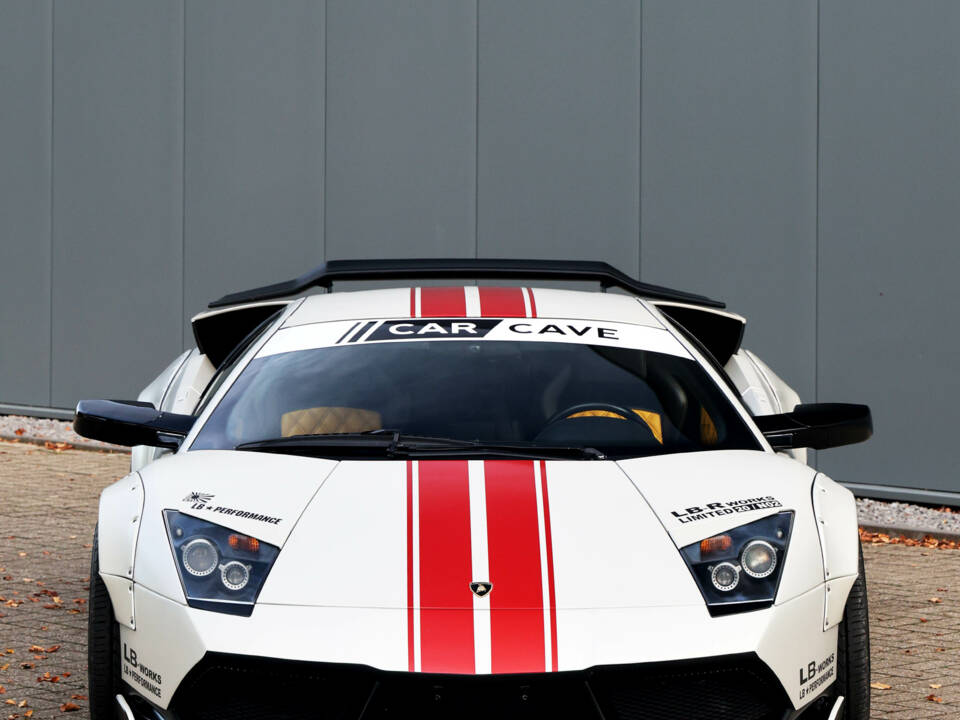 Afbeelding 21/82 van Lamborghini Murciélago (2002)