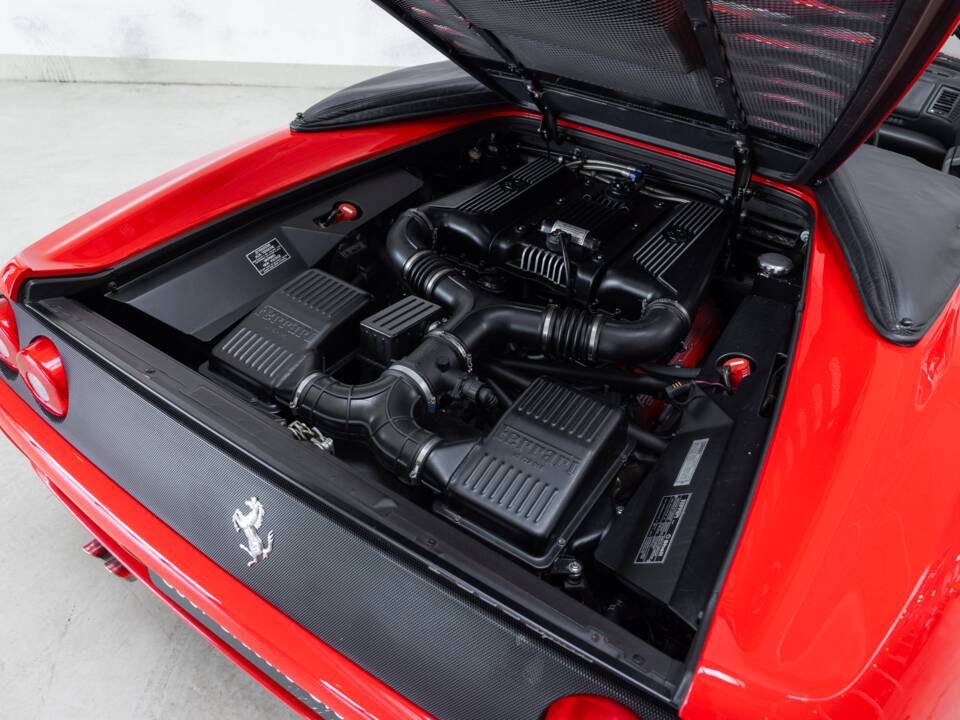 Image 15/50 of Ferrari F 355 Spider (1999)