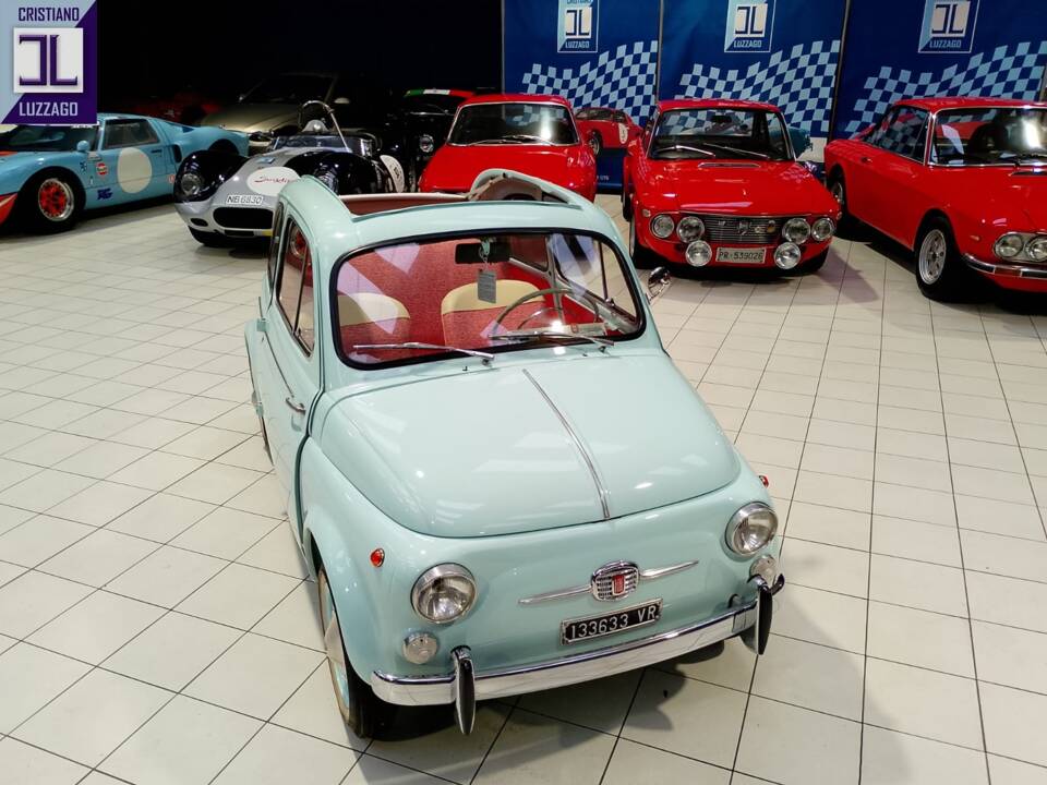 Image 16/44 of FIAT 500 D (1965)