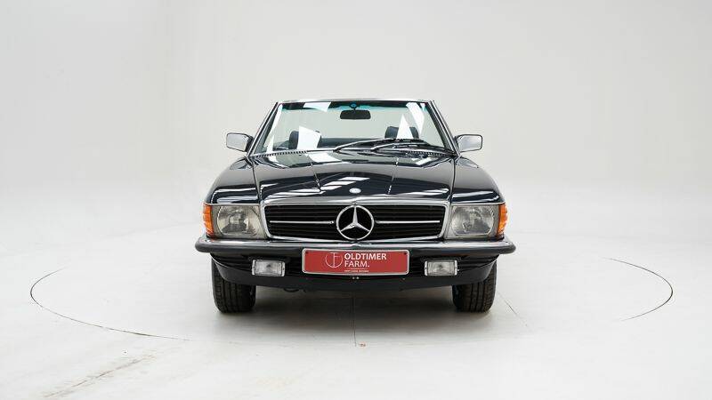 Image 9/15 de Mercedes-Benz 280 SL (1980)