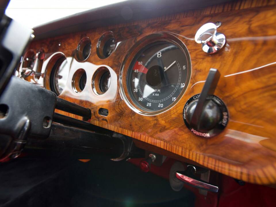 Image 35/50 of Bentley S 2 (1960)