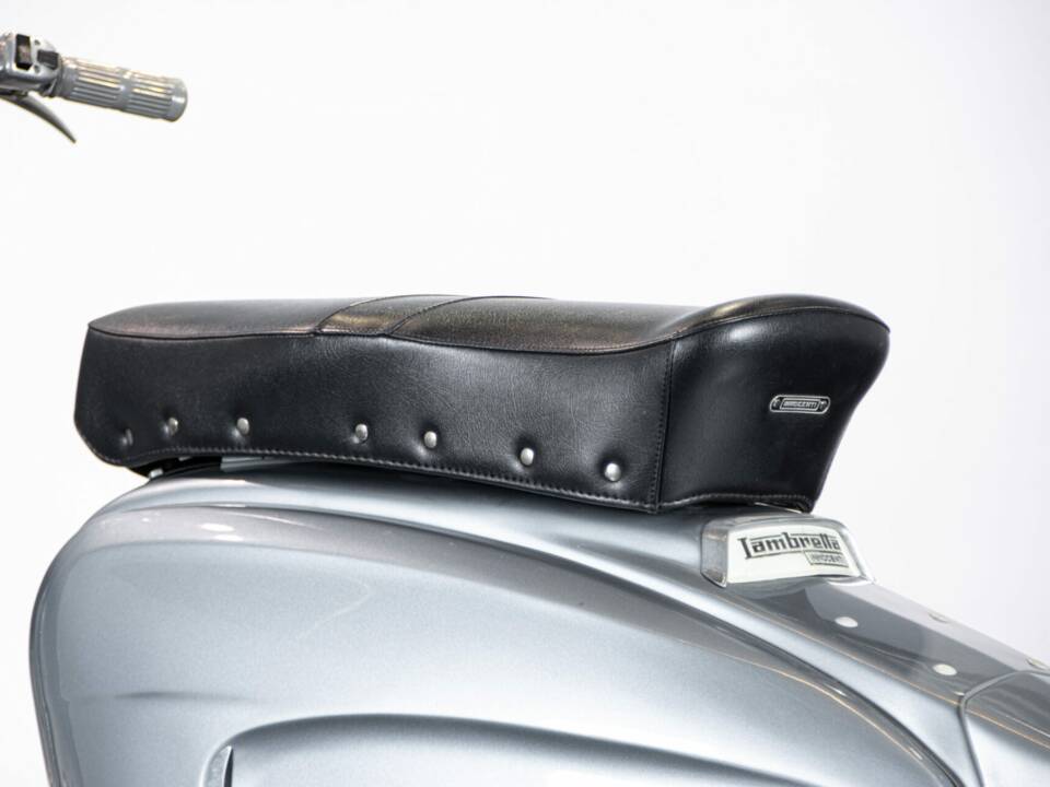 Imagen 11/41 de Innocenti Lambretta Li Special 125 (1966)