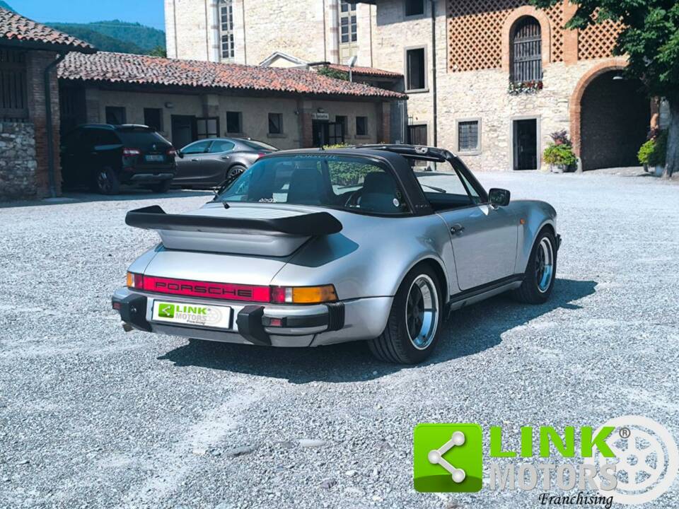 Afbeelding 7/10 van Porsche 911 Carrera 3.2 (1986)