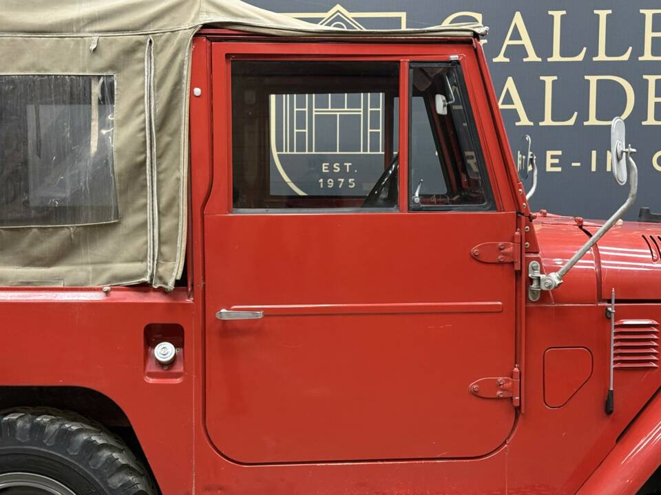Immagine 11/50 di Toyota Land Cruiser FJ 40 (1975)