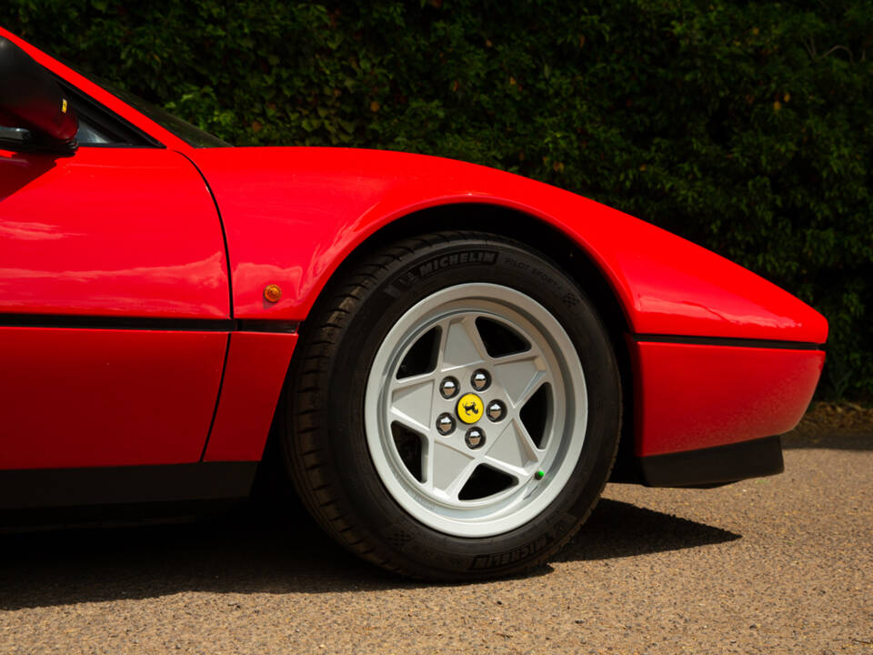 Immagine 31/49 di Ferrari 328 GTS (1988)