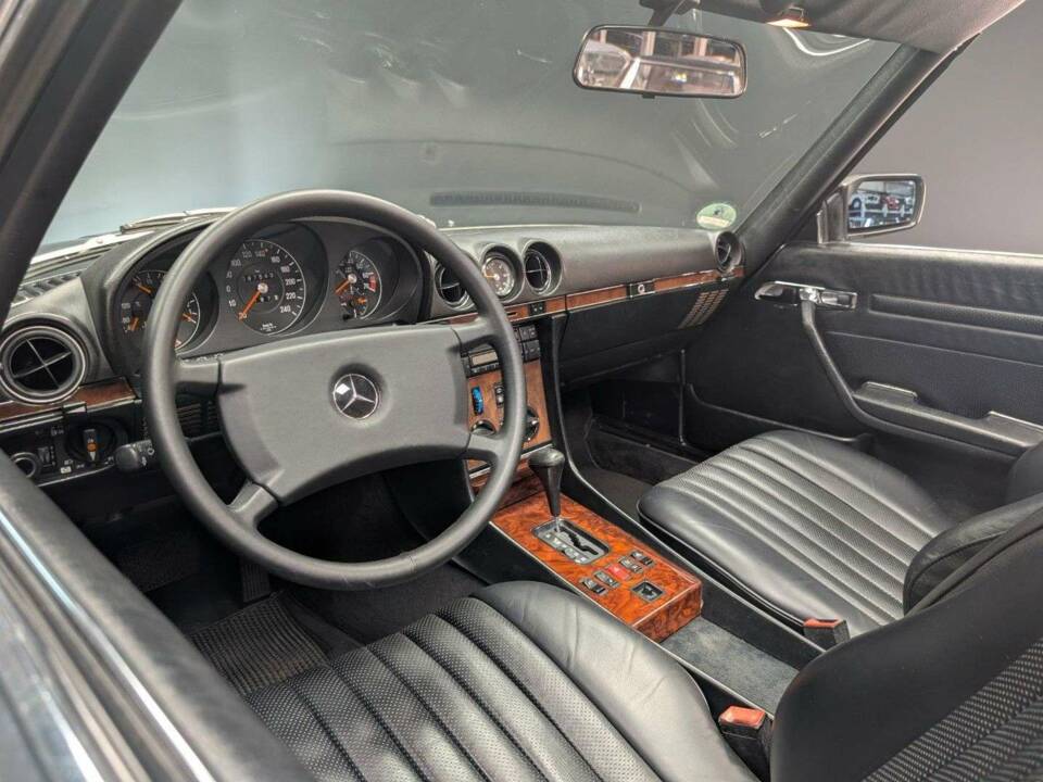 Image 18/50 of Mercedes-Benz 300 SL (1989)
