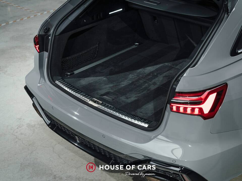 Immagine 13/24 di Audi RS6 Avant (2023)