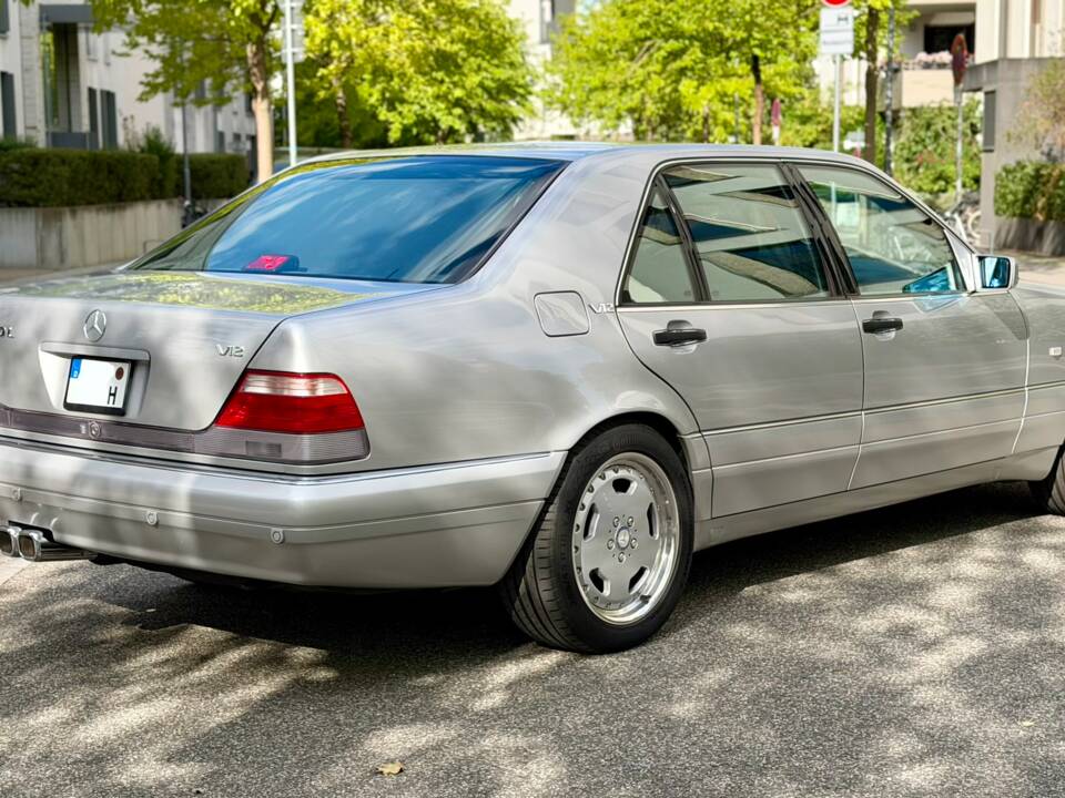 Bild 6/46 von Mercedes-Benz S 600 lang (1996)