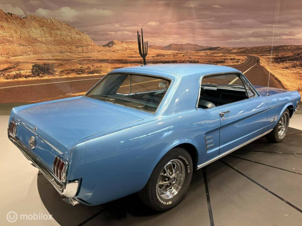 Image 47/50 de Ford Mustang 289 (1966)