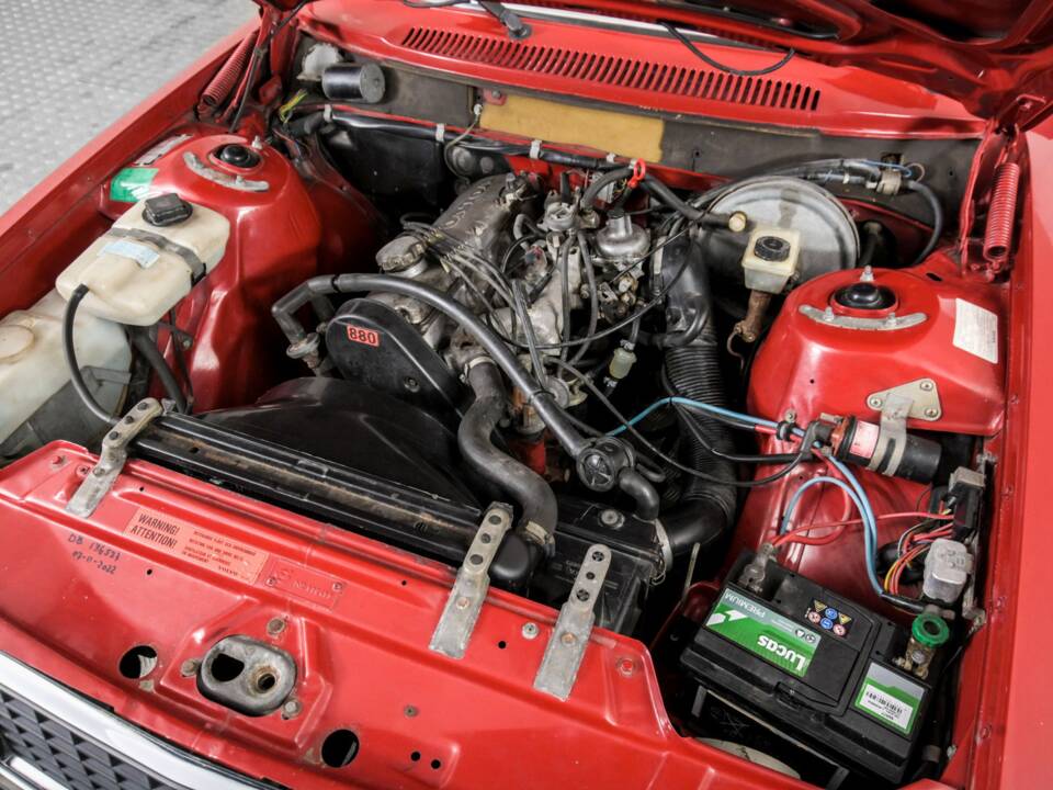Imagen 36/50 de Volvo 240 Turbo (1983)