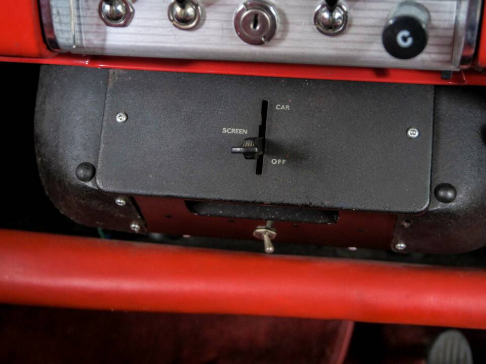 Bild 24/50 von Morris Minor 1000 Traveller (1969)