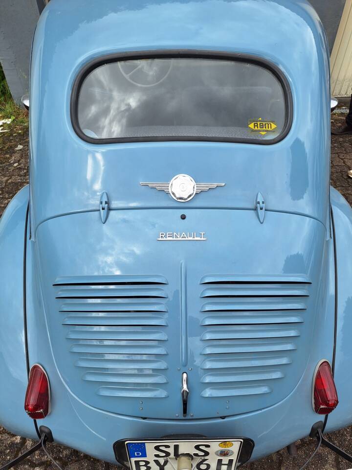 Image 3/9 of Renault 4 CV (1956)