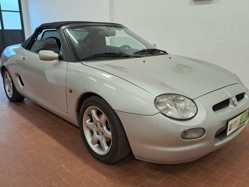 Immagine 48/50 di MG F 1.8i (1998)