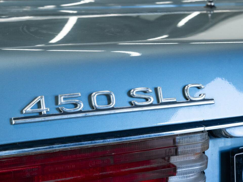 Immagine 15/41 di Mercedes-Benz 450 SLC (1972)