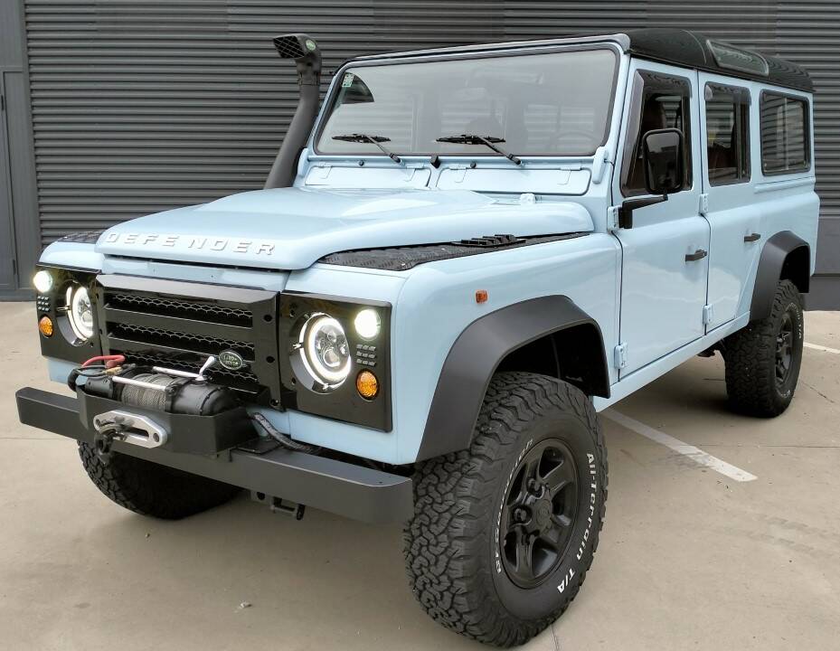 Bild 9/35 von Land Rover Defender 110 300Tdi (1997)