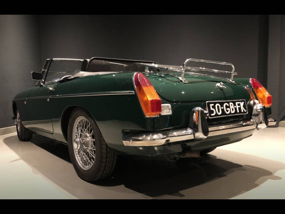 Bild 8/40 von MG MGB (1974)