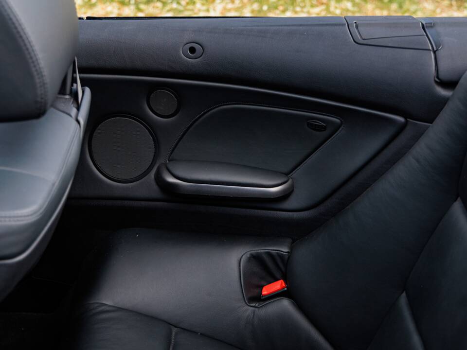Image 14/38 de BMW M3 (2004)