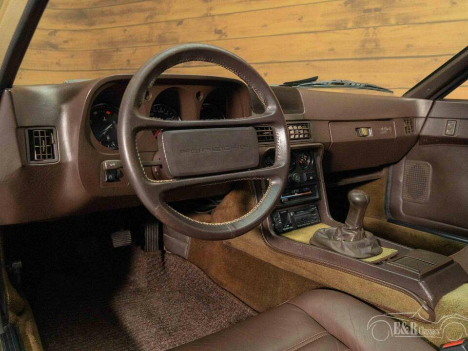 Bild 11/19 von Porsche 924 (1983)