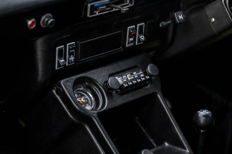 Image 11/50 of Ford Escort RS 2000 (1975)