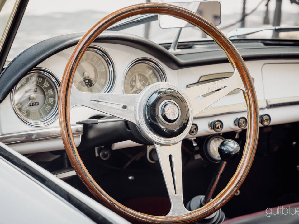Image 56/71 de Alfa Romeo Giulietta Spider (1960)
