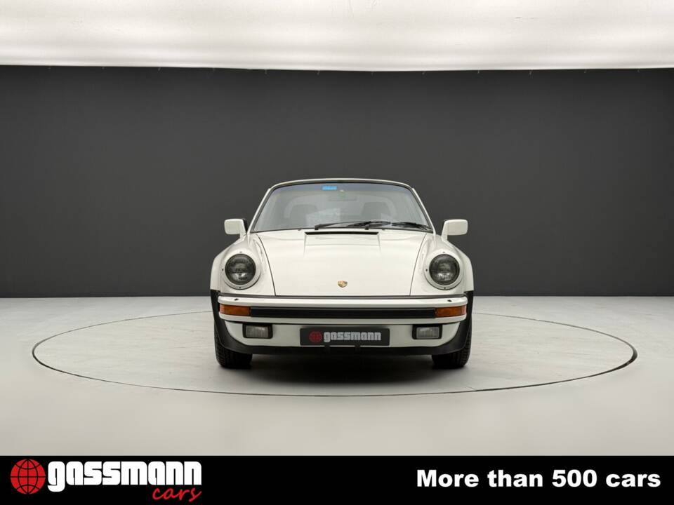 Image 2/15 of Porsche 911 Carrera 3.2 (WTL) (1986)