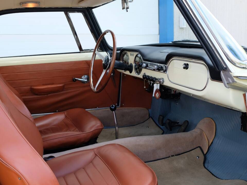 Imagen 37/40 de Lancia Flaminia GT Touring (1961)