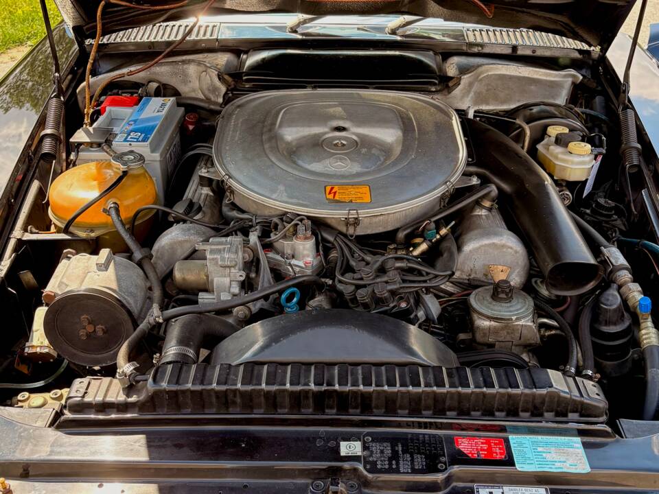 Image 5/17 de Mercedes-Benz 500 SL (1984)