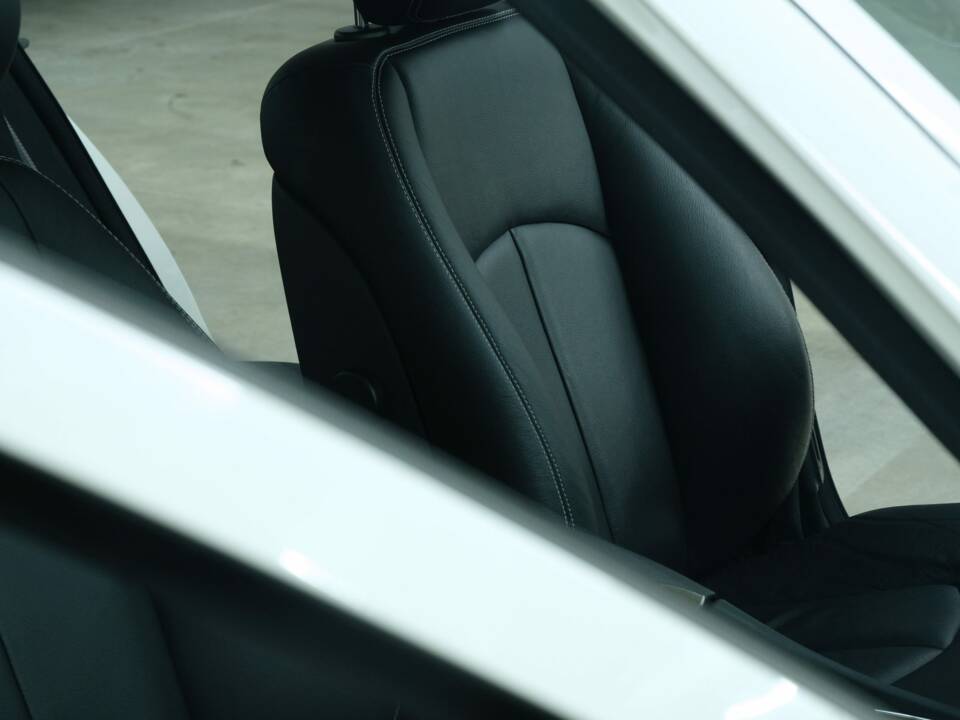 Bild 32/50 von Mercedes-Benz E 500 (2007)