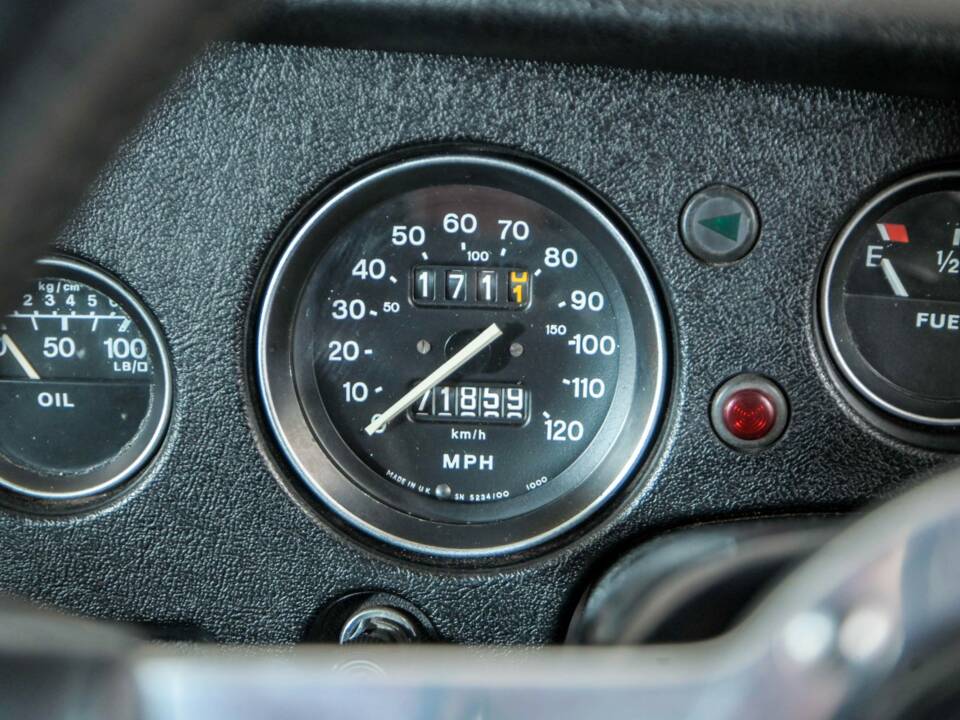 Bild 20/50 von MG MGB GT V8 SEC (1978)