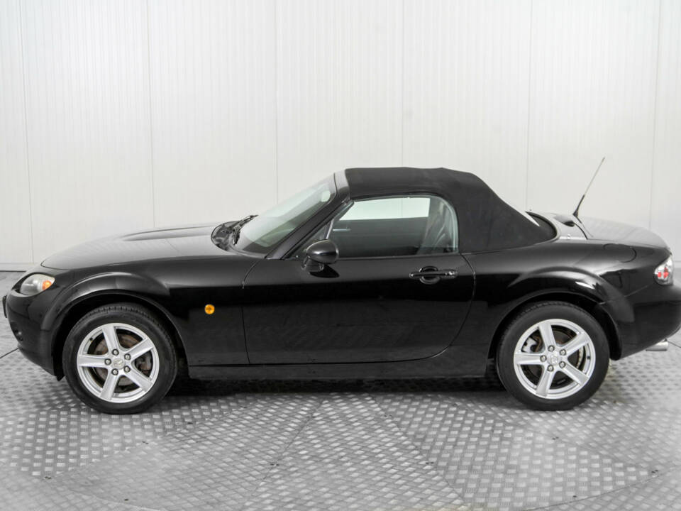 Image 50/50 de Mazda MX-5 1.8 (2007)