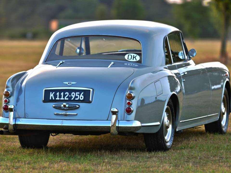Image 11/49 de Bentley S 1 (1956)