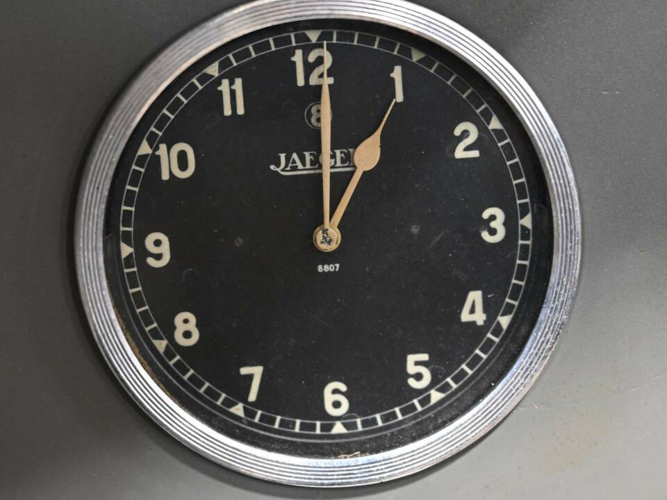 Image 38/50 of Alfa Romeo 8C 2300 Monza (1932)