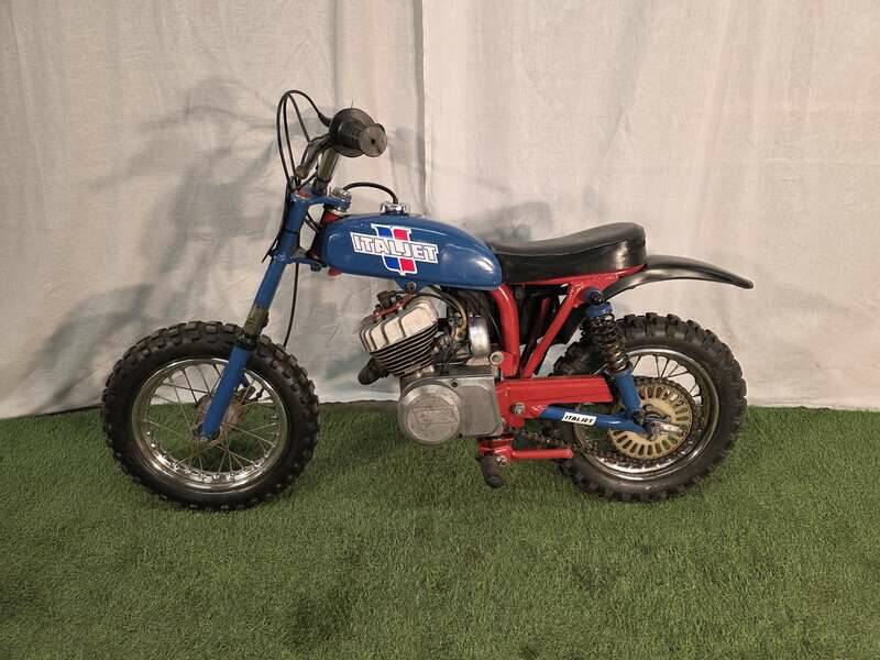 Bild 2/9 von Italjet DUMMY (1982)