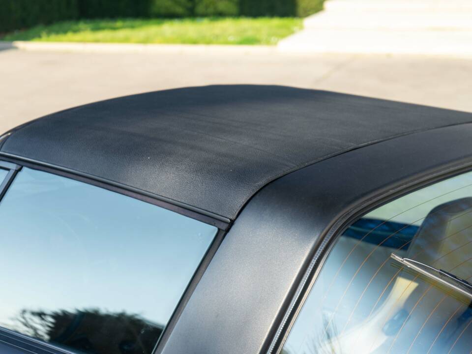 Bild 2/34 von Porsche 911 Carrera 4 (1991)