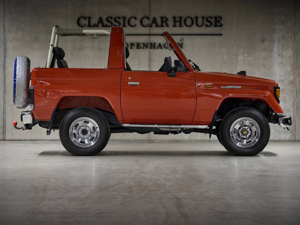 Afbeelding 27/100 van Toyota Land Cruiser LJ77 (1991)