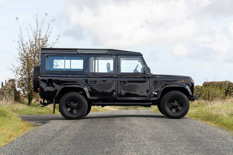 Image 5/50 of Land Rover Defender 110 Td5 (1999)