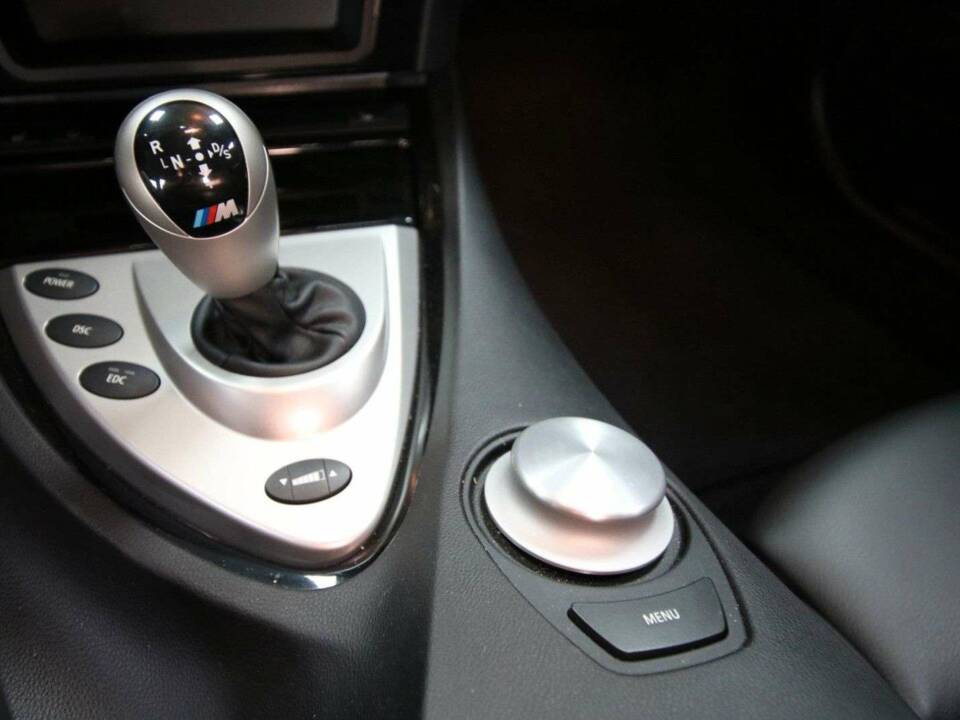Afbeelding 24/50 van BMW M6 (2006)