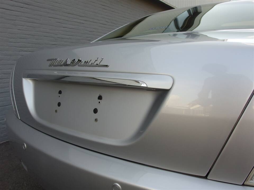 Bild 18/99 von Maserati Quattroporte 4.2 (2007)