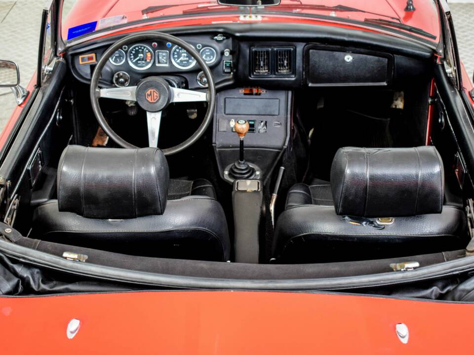 Bild 29/50 von MG MGB (1974)