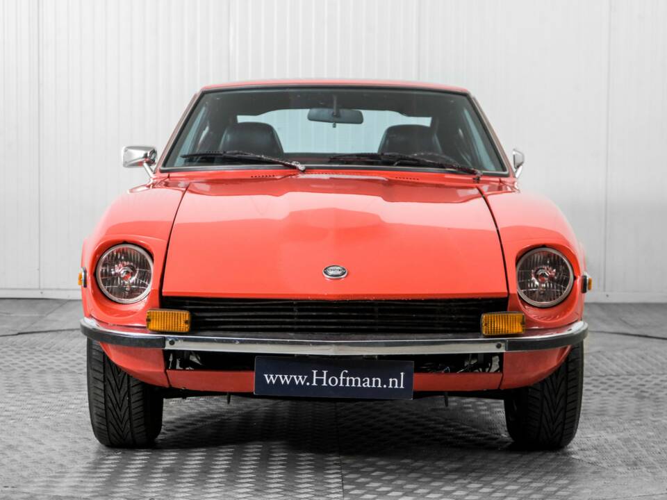 Image 13/50 of Datsun 240 Z (1974)