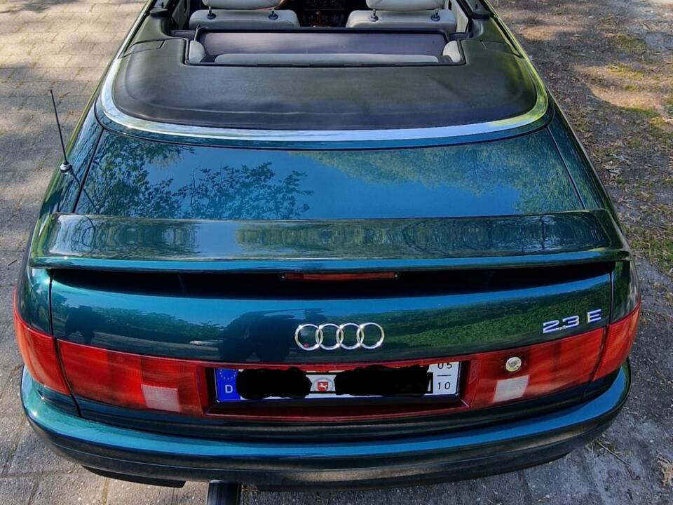 Image 19/21 de Audi Cabriolet 2.3 E (1992)