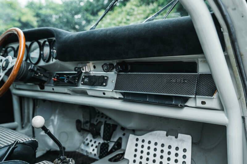 Afbeelding 27/50 van Porsche 911 ST 2.2 (1970)