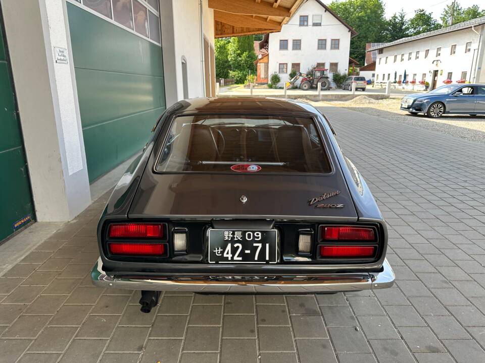 Image 40/64 of Datsun 280 Z (1976)