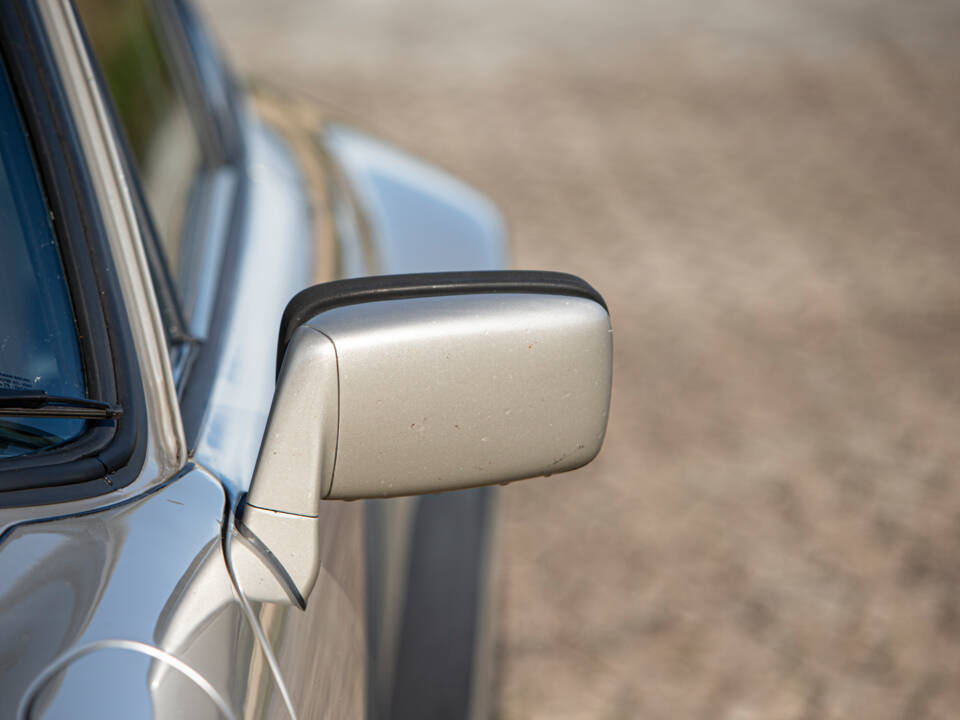 Image 20/47 of Porsche 911 Turbo 3.3 (1983)