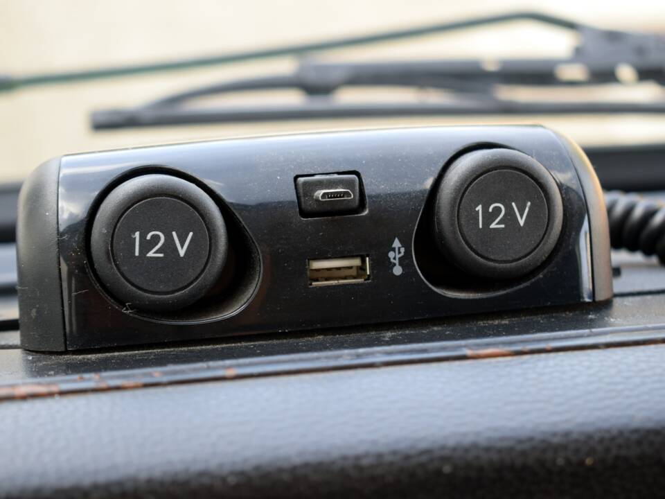 Bild 41/50 von Volkswagen T2 Brasil Camper (1978)